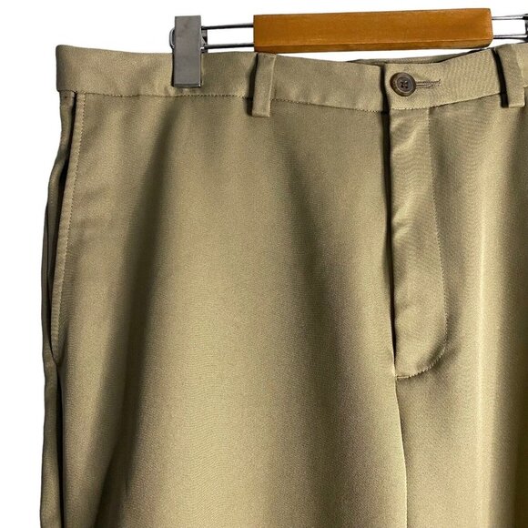 Haggar Clothing Men's Khaki Tan Classic Fit Straight Leg Pants - Picture 2 of 9